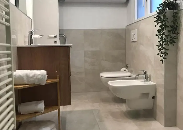 לינה וארוחת בוקר La Boheme 3*