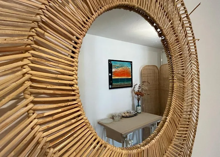 לינה וארוחת בוקר La Boheme